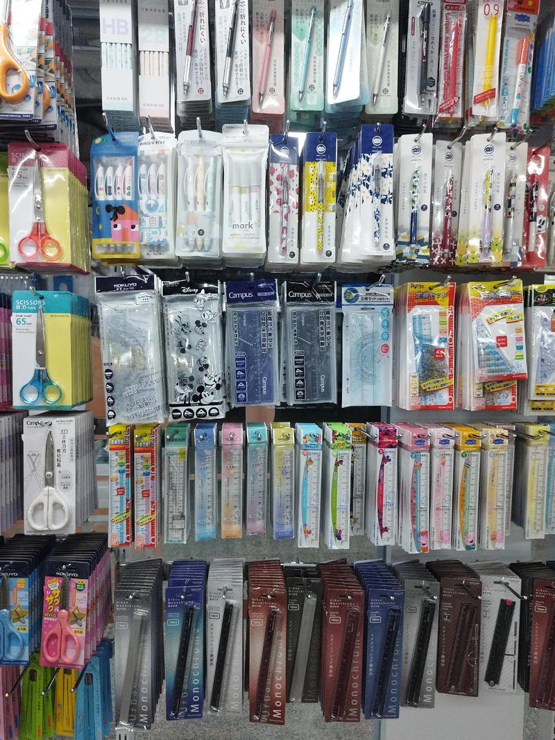 上海百货商场:都市时尚的橱窗